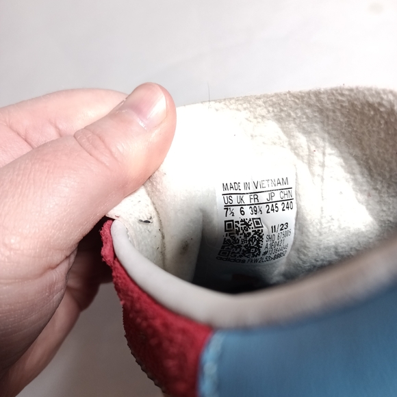 Adidas Gazelle Red Suede Sneakers Light Blue Stripes Unisex Women's 8.5 Mens 7.5 - Picture 7 of 7